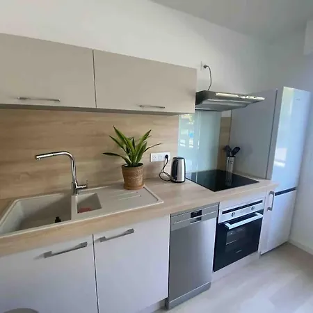 Apartment T1 Bis Hopital/centre De